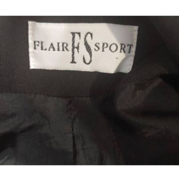 Flair Sport VINTAGE Women's Size 14 Black 100% Polyester Blazer. - Picture 4 of 6
